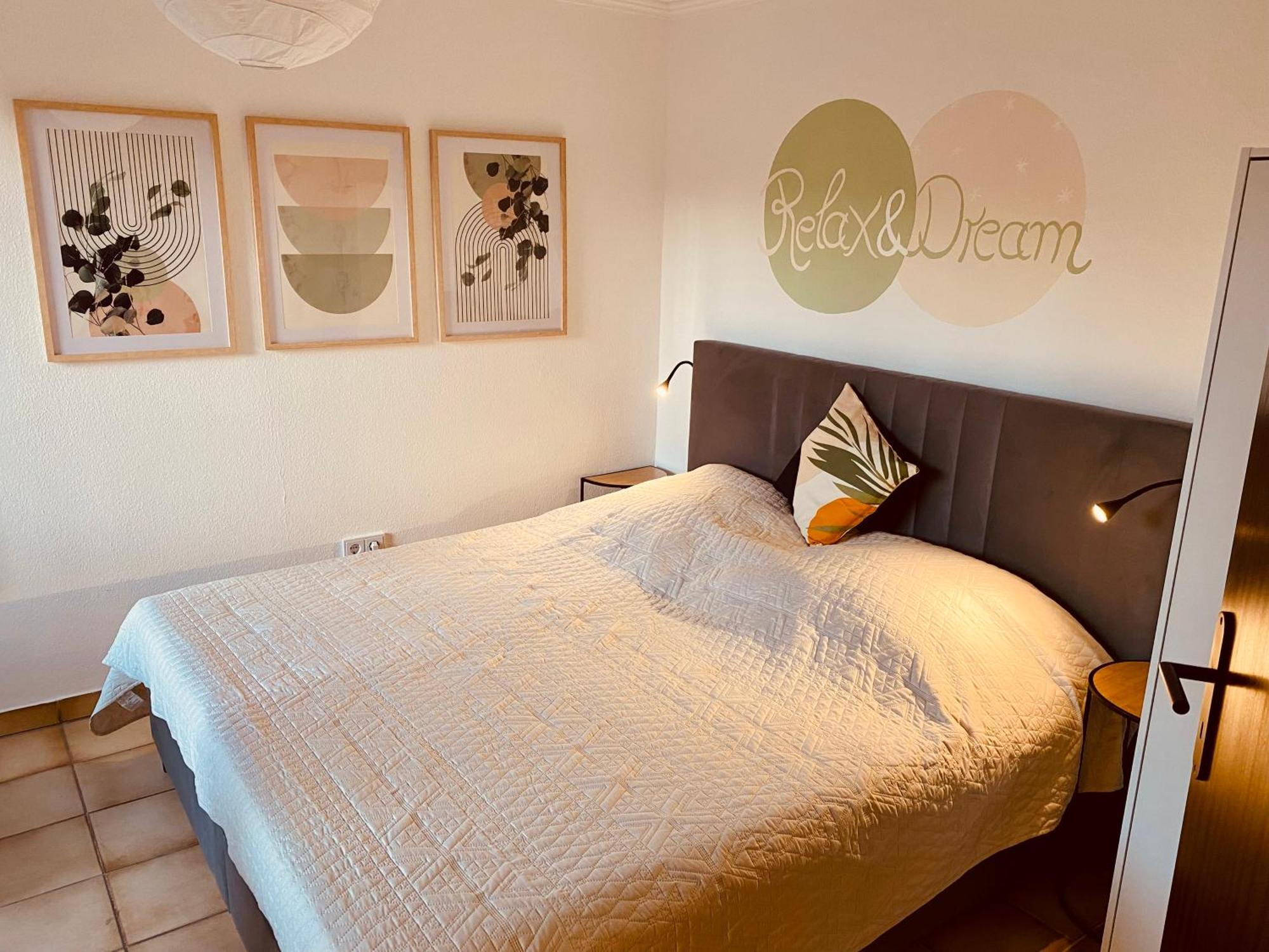 Living With Soul - Appartement Ueber Den Daechern Von Wiesbaden Extérieur photo